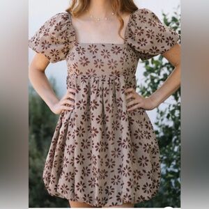 Storia Brown Eyelet Daisy Mini Dress Bubble Hem Size XS